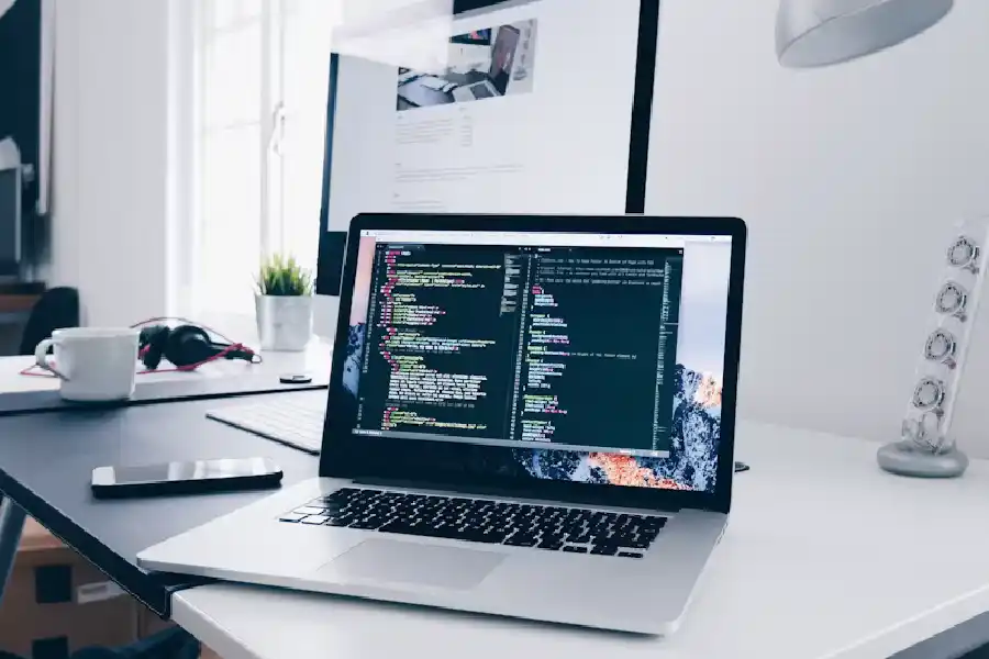 Website Corporate Jadi Pilar Reputasi Digital Perusahaan, Ini Elemen Wajib yang Harus Dimiliki Ilustrasi web developement